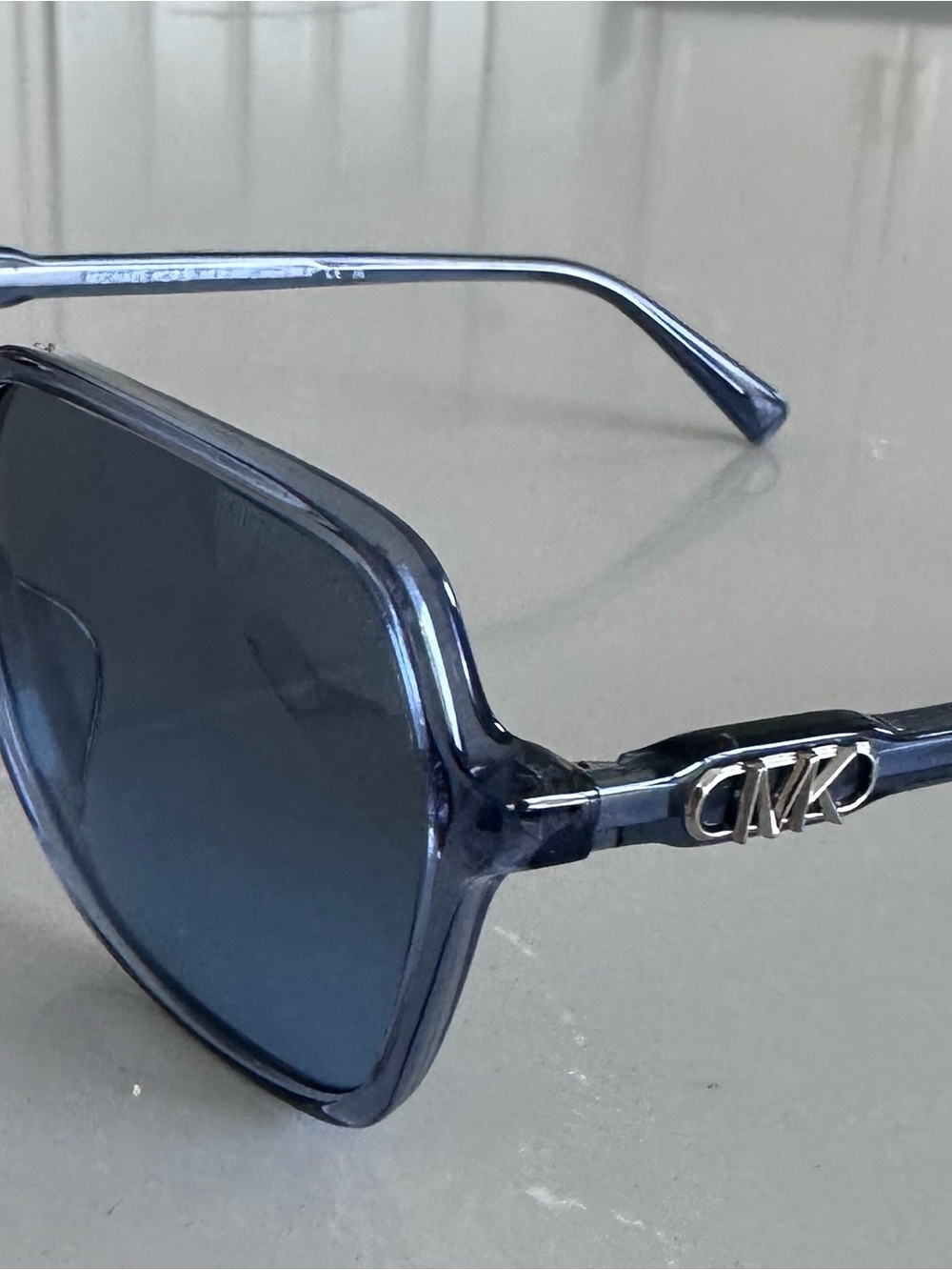 Michael Kors Women's Navy Blue Gradient Square Sunglasses - Picture 3 of 4